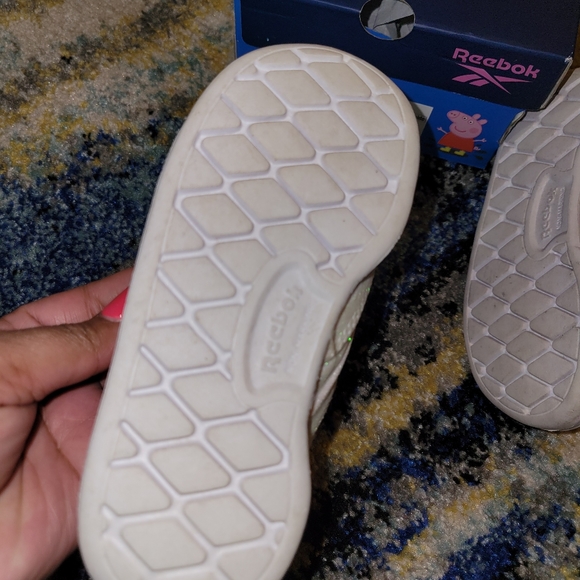 Kids toddler shoes **worn once - Picture 4 of 5